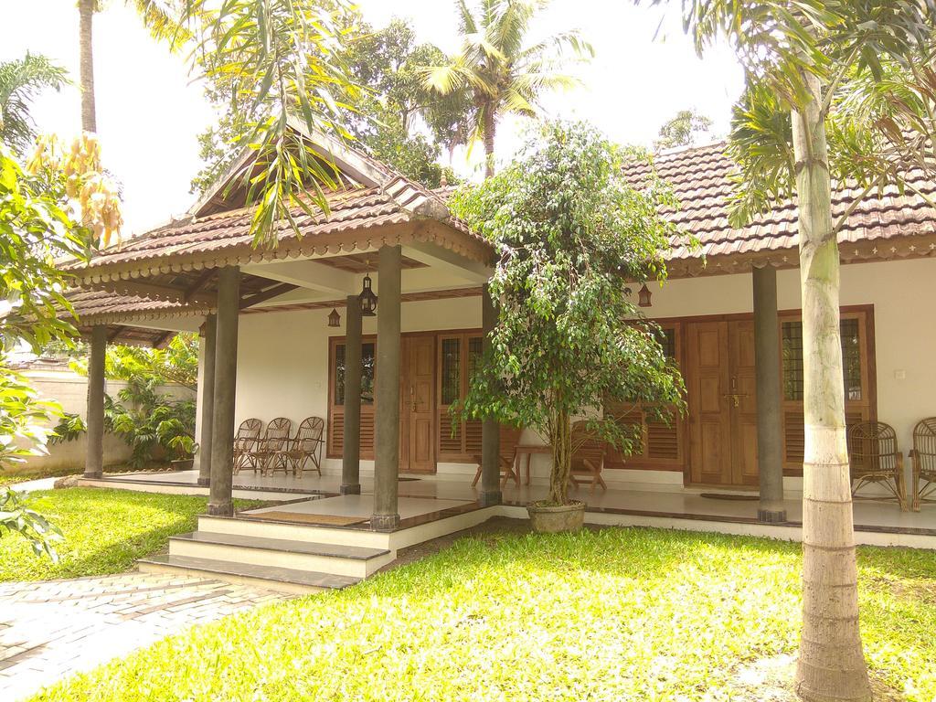 Green Court Cottage Thekkady Exteriér fotografie